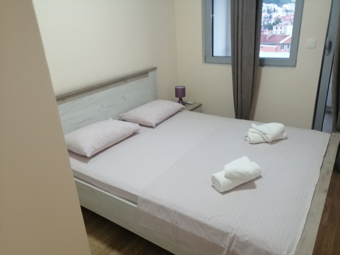 Bedroom 2, Superior Apartments Center Sea View
