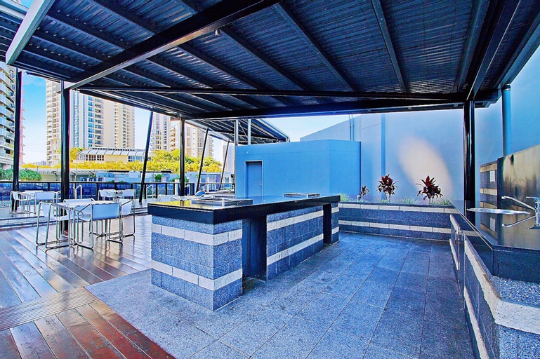 Food & Drinks, Circle On Cavill Surfers Paradise Apartments-Holiday Paradise, Gold Coast