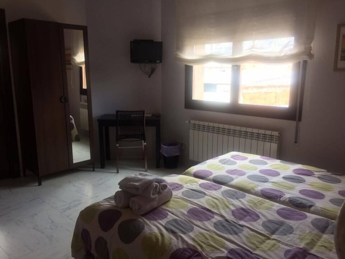 Bedroom 2, Allucant, Zaragoza