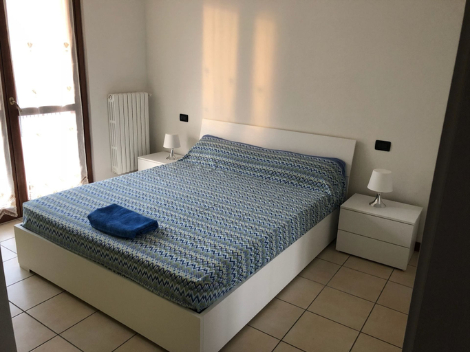 Others 4, Appartamenti Olimpo, Brescia