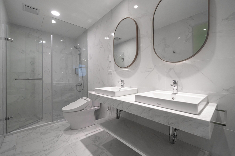 Bathroom 4, Otis Inn (Certificate No.: 2531, 2541, 2555, 2556), Hualien