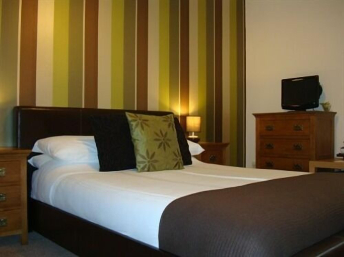 Bedroom 2, Senlac Guesthouse, East Sussex