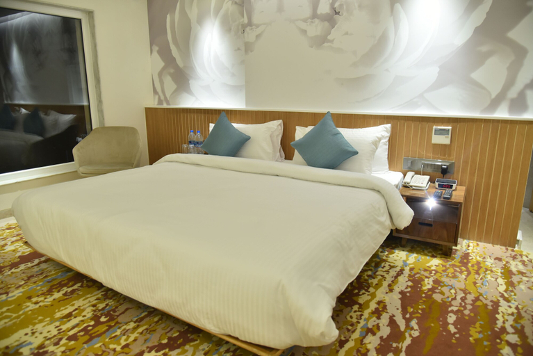 Bedroom 3, Effotel By Sayaji Vadodara, Vadodara
