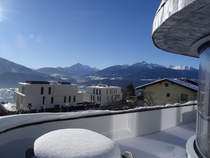 Others 5, OMYXL Apartment, Innsbruck
