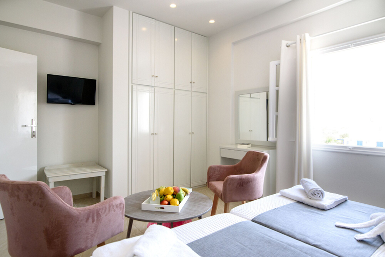 Bedroom 3, De_naxia Suites, South Aegean