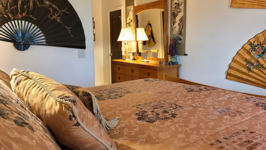 Bedroom 3, Dreamkatchers Lake Powell Bed & Breakfast, Kane
