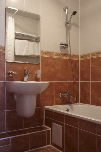 Bathroom 3, Hotel Pereslavl, Pereslavskiy rayon
