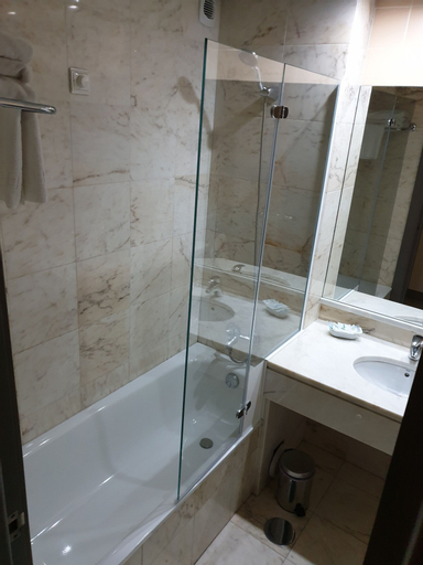 Bedroom 5, Apulia Praia Hotel, Esposende