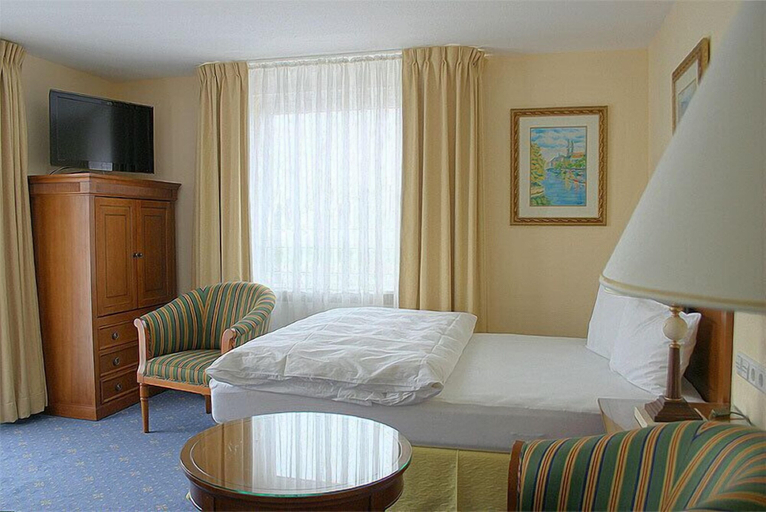 Bedroom 3, Hotel zur Schwabenschänke, Böblingen