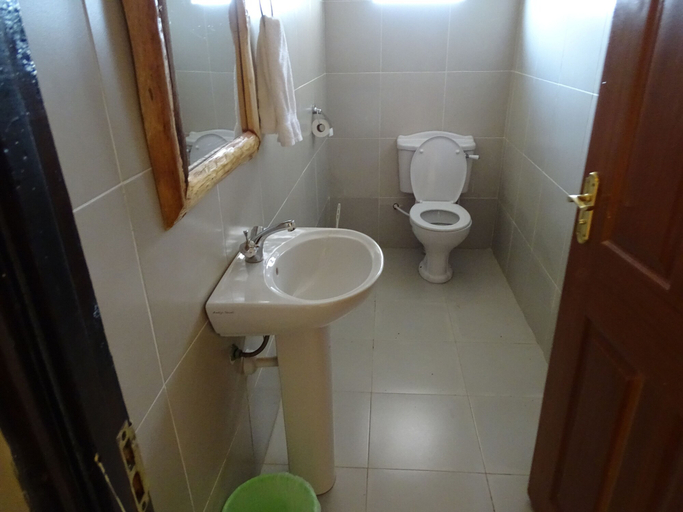 Bathroom, Storms Resort Nanyuki, Laikipia North