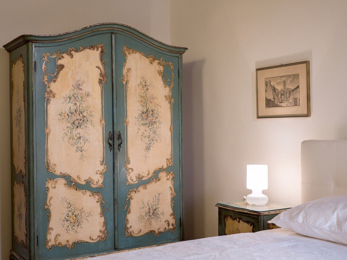 Bedroom 4, Campo Marzio, Rome