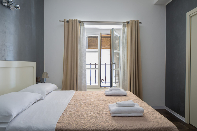 Bedroom 3, Vela Rooms, Cagliari
