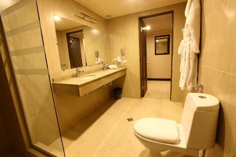 Bathroom 5, New Nairi Hotel, Yerevan