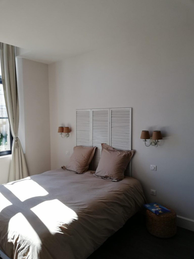 Bedroom 5, Cote Green, Meuse