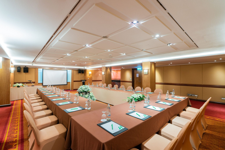 Business Facilities 14