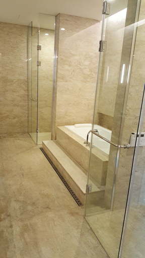 Bathroom 4, Hotel Maestro, Ansoeng