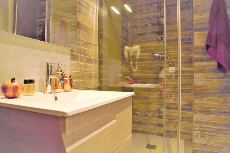 Bathroom 5, Dreamkeys Apartments & Suites, Barcelona