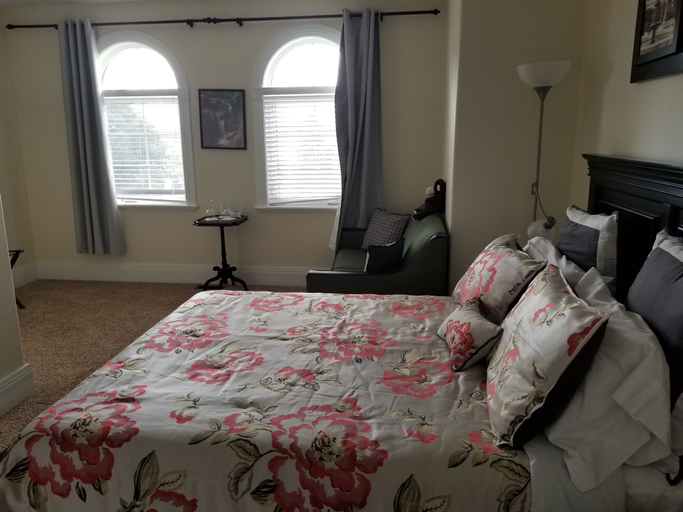 Bedroom 3, Riverview B&B, Lake Ontario