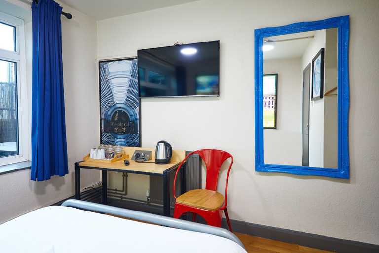 Bedroom 3, St Christopher's Inn, Shepherd's Bush - Hostel, London