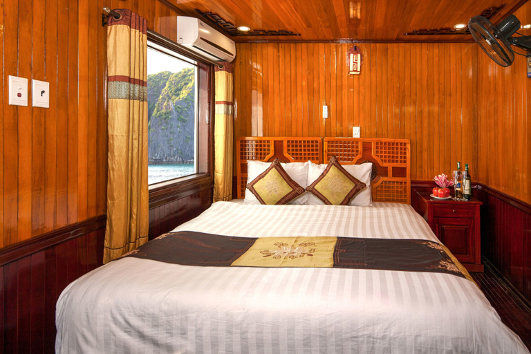 Bedroom 2, Halong Seasun Cruise, Hạ Long