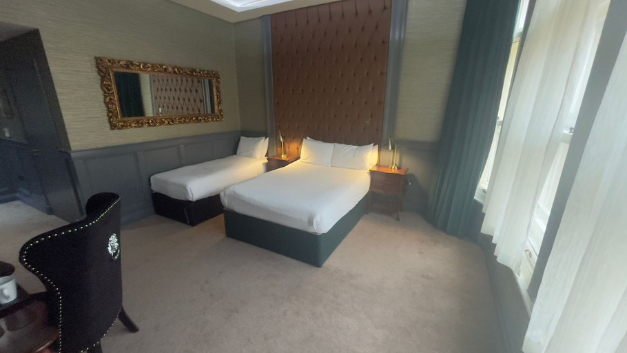 Bedroom 3, The Coal Exchange Hotel, Cardiff