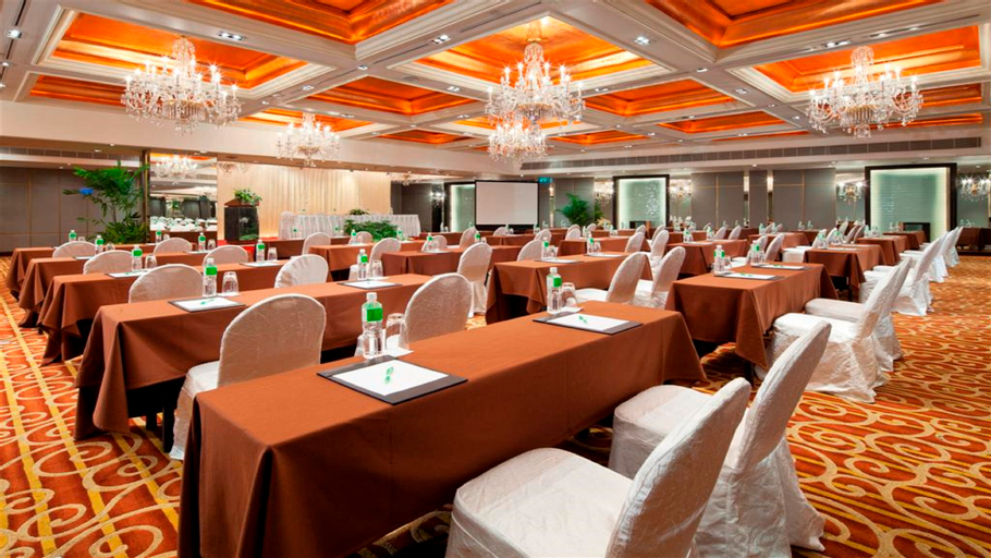 Business Facilities 16