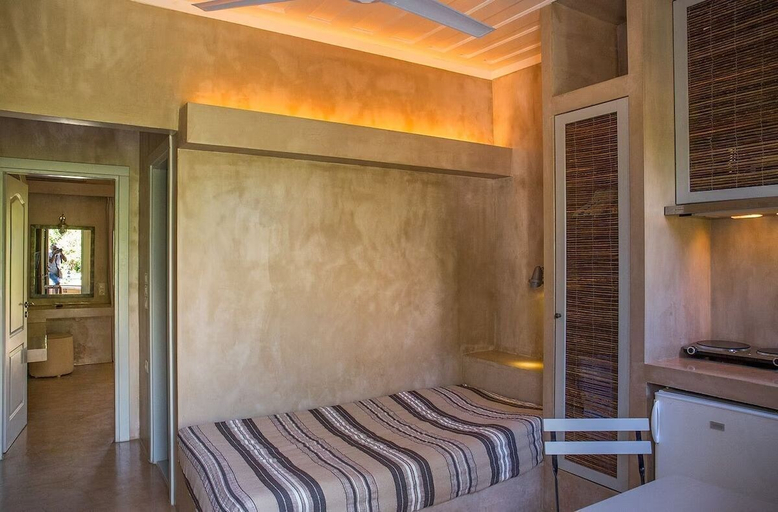 Bedroom 4, Stavlos Cottage, Ionian Islands