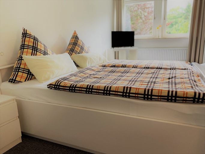 Bedroom 3, Falkenhof, Rendsburg-Eckernförde