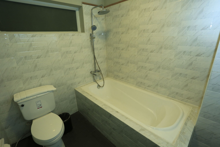 Bathroom 3, WH Hotel Thanlyin, Yangon