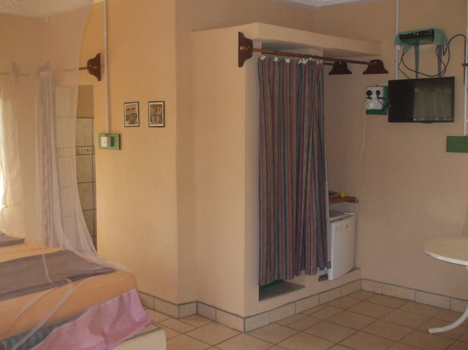 Bedroom 3, Camping-Sukuta & Lodge, Kombo Saint Mary