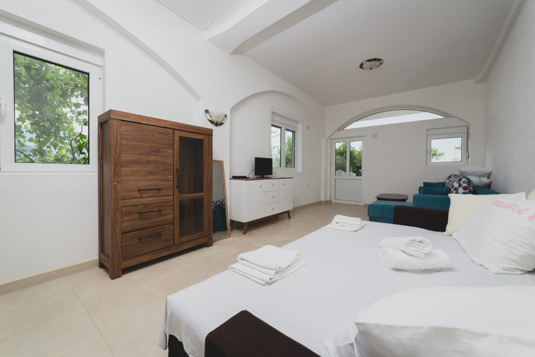 Bedroom 3, Apartments Villa Ana