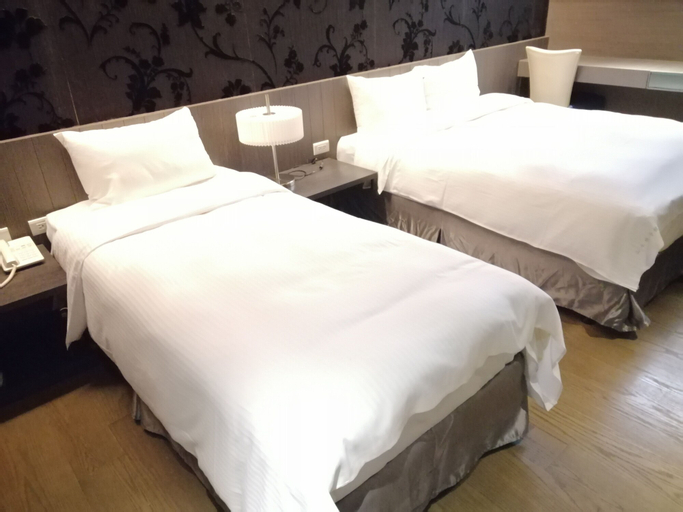 Bedroom 8