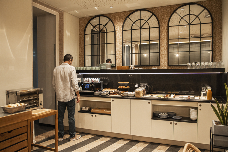 Food & Drinks 5, room Select Liberdade, Lisbon