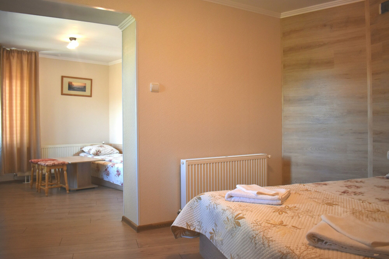 Bedroom 3, Family hotel Slavianska dusha, Veliko Tarnovo