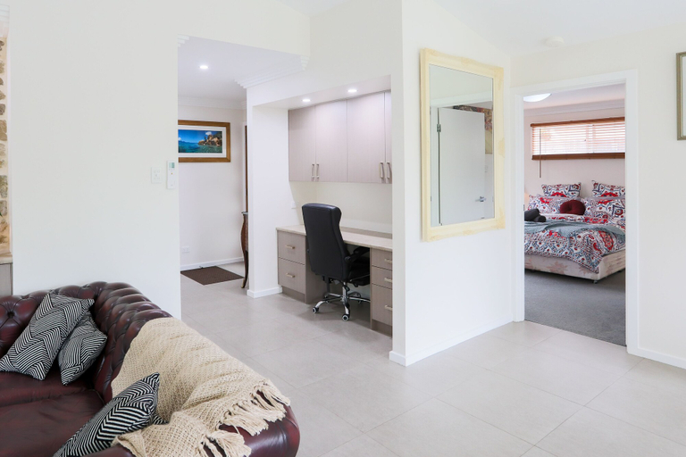 Bedroom 3, Armidale Cottage, Armidale Dumaresq