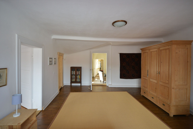 Bedroom 2, Casa Augustus, Sighisoara