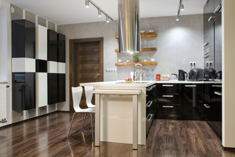 Others 5, Apartman Patris 33, Poprad