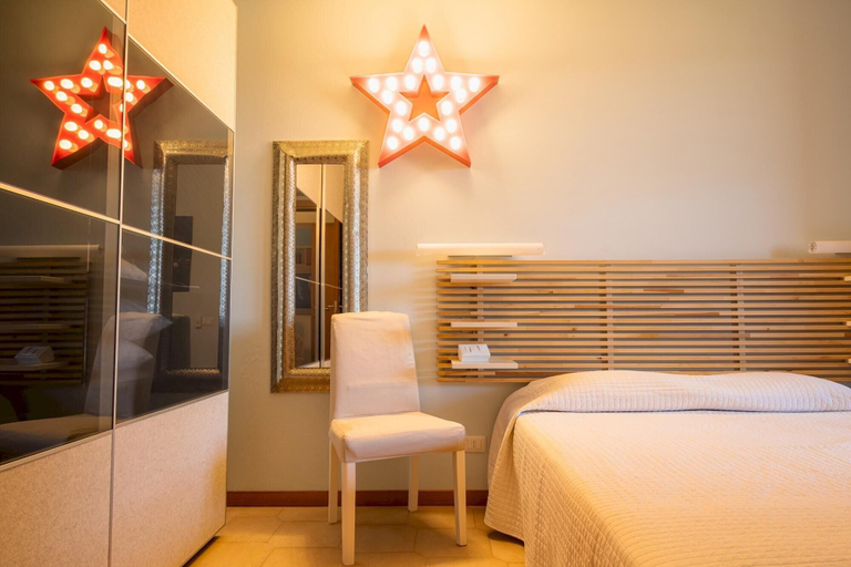 Bedroom, La Casa sul Porto - Italian Homing, Brescia