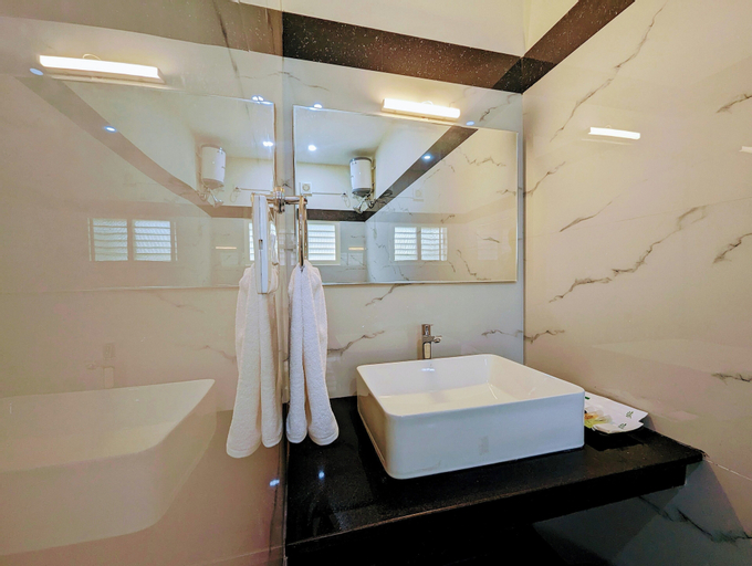 Bathroom 3