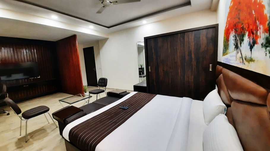 Bedroom 4, Hotel Sai Village Gurgaon, Gurgaon