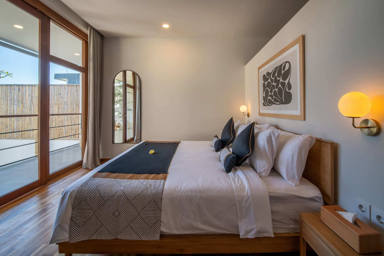 Room 5, 4BR Luxury Modern Contemporary Villa in Canggu, Badung