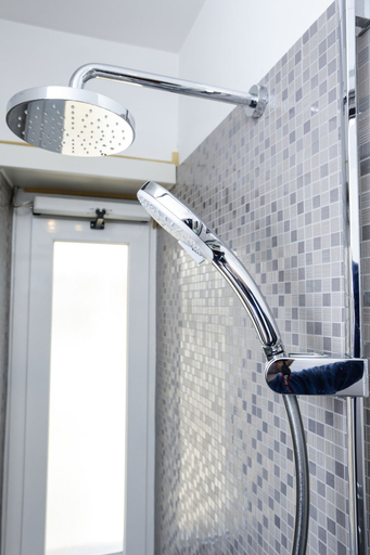 Bathroom shower 2, Enjoy the Sunset on Your Vatican Terrace, Roma