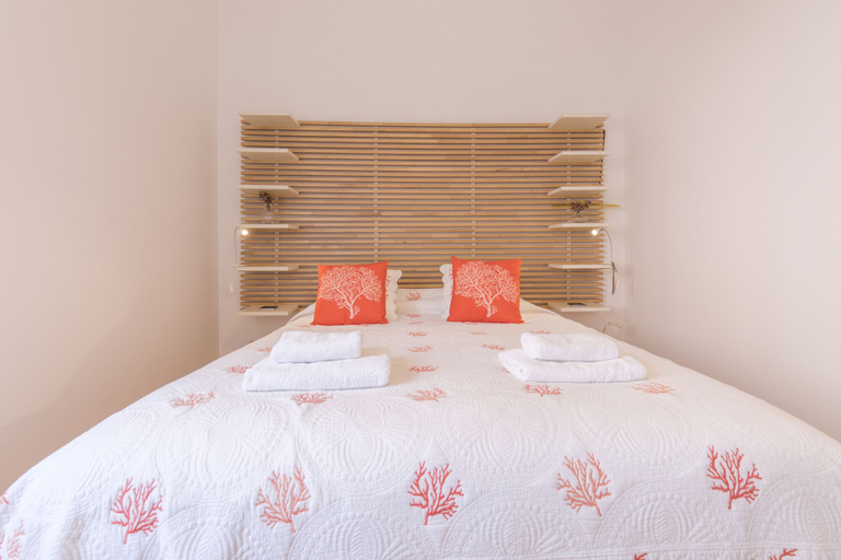Bedroom 3, Garden House in Alvalade, Lisbon