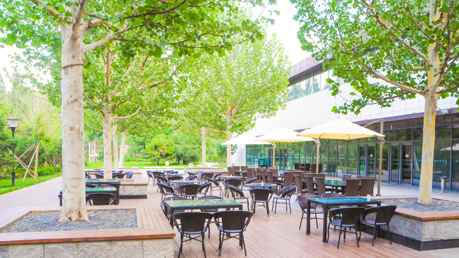 Food & Drinks 4, Holiday Inn BEIJING SHIJINGSHAN PARKVIEW by IHG, Beijing