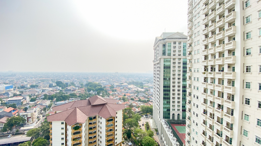 Exterior & Views 5, Homey and Comfort Stay 2BR Bellezza Apartment By Travelio, South Jakarta