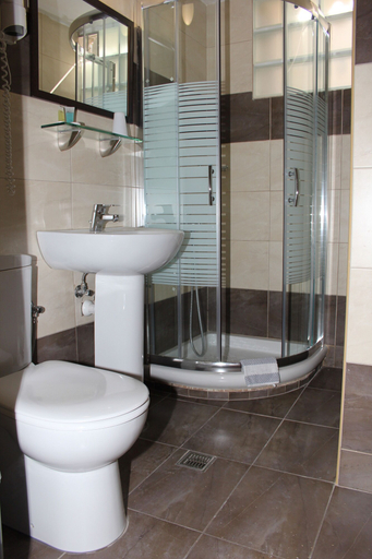 Bathroom 4, Hotel REA, Crete
