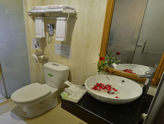 Bathroom 3, Millennium Hotel, Yangon