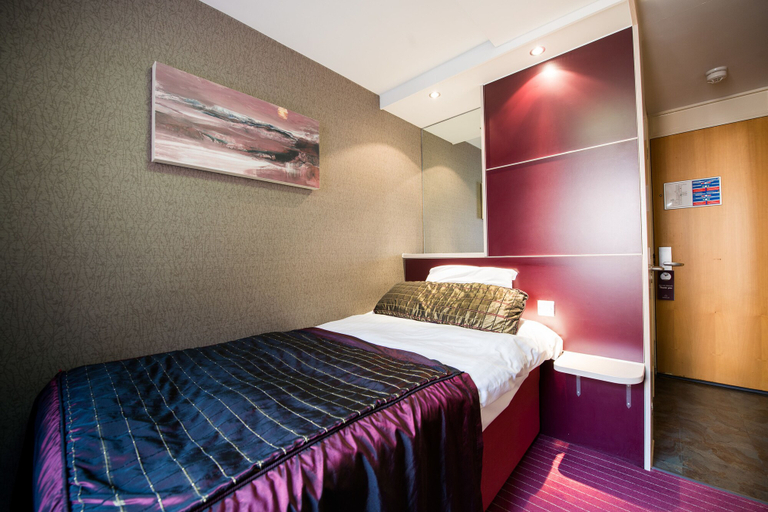 Bedroom 3, Pendulum Hotel, Manchester