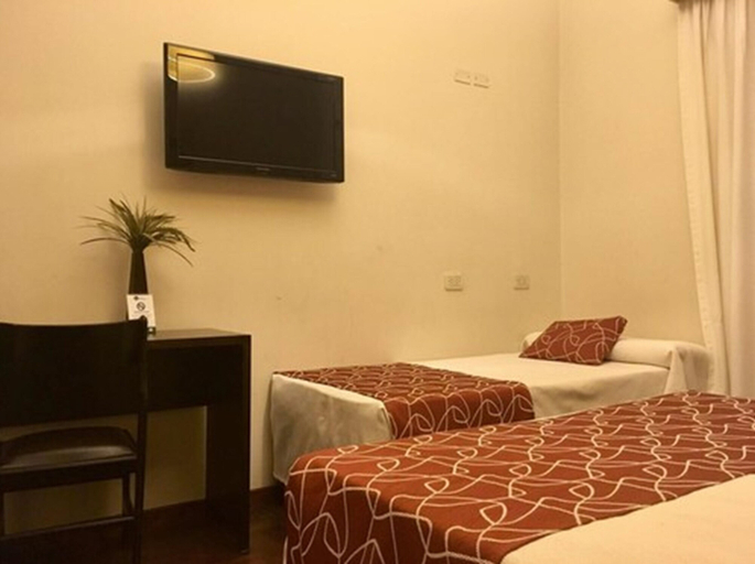Bedroom 3, Hotel Premier, Capital