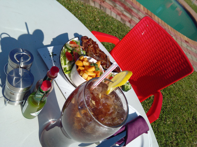 Food & Drinks 5, Magotlho Hotel and Resort, Kgatleng